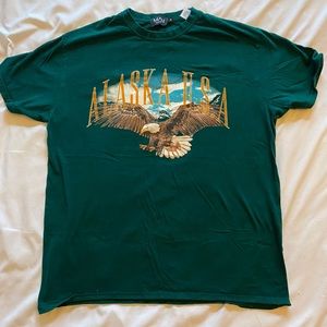 forest green “alaska” graphic t shirt